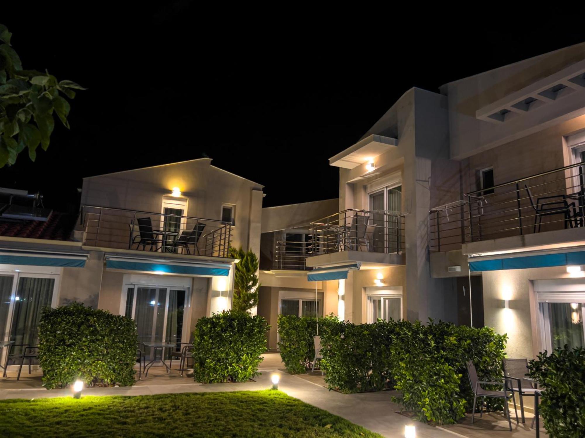Yalos Beach Maisonettes スカラ・ソティロス エクステリア 写真