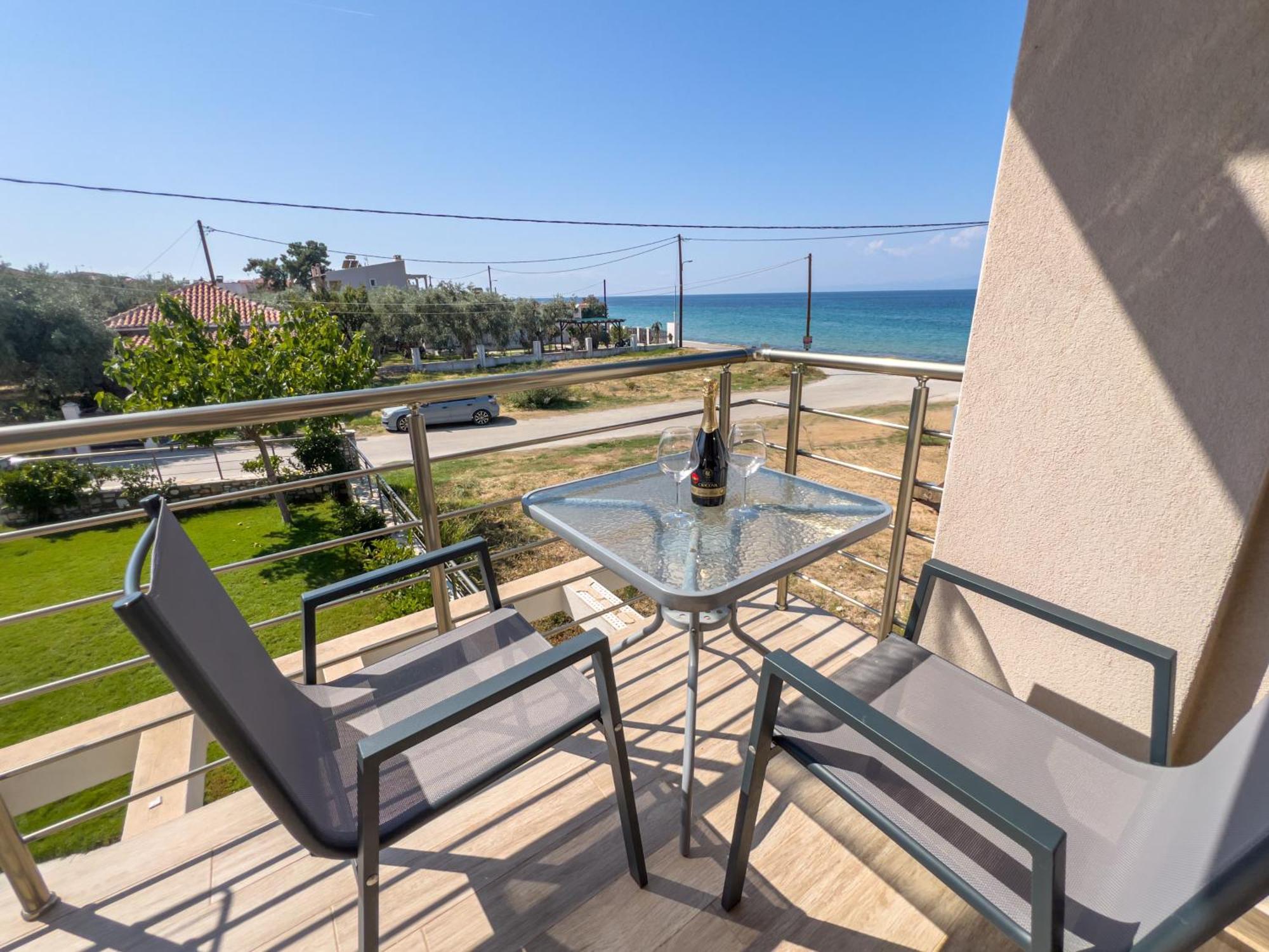 Yalos Beach Maisonettes スカラ・ソティロス エクステリア 写真